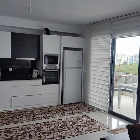 Alanyada Havuzlu,denize Yakin, Lux Apartment *